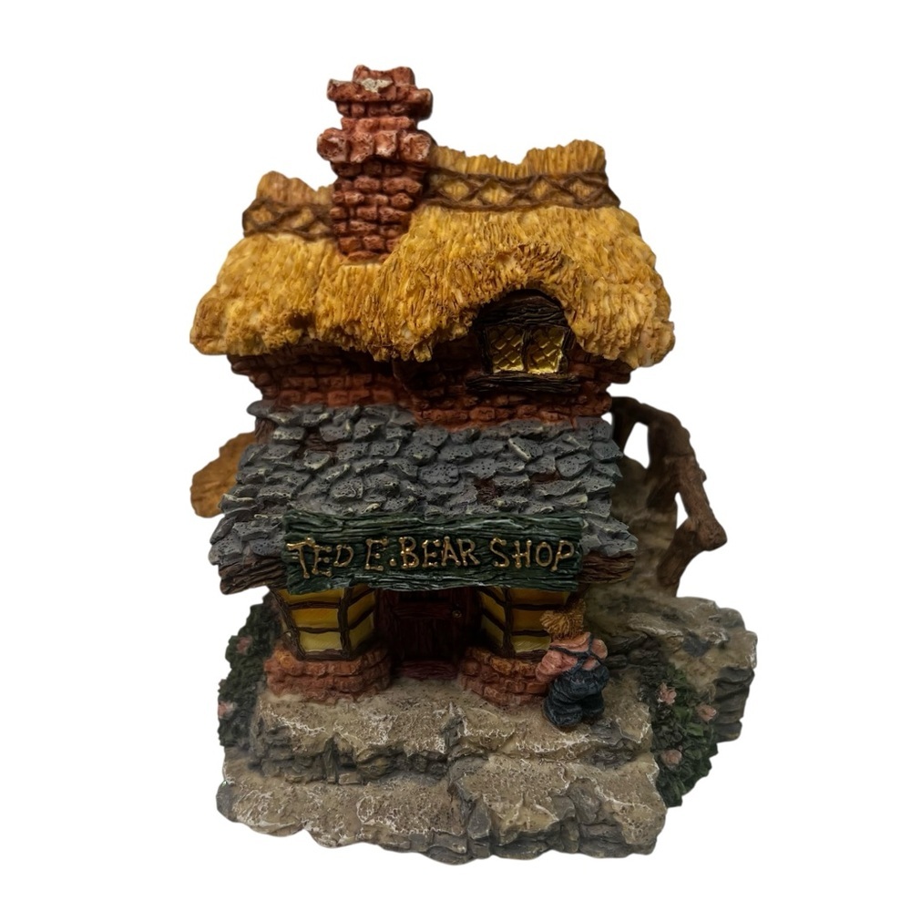Boyd’s Bearly/Build Villages Boyds Town Village #1 Ted E. Bear Shop #2047